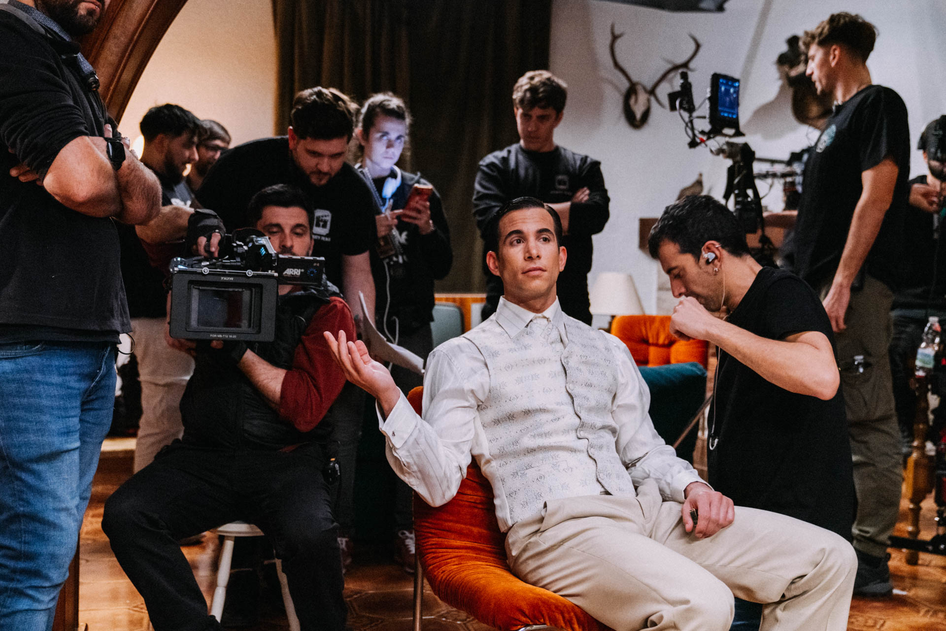 Making of El Showman